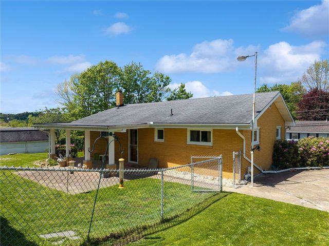 41 Mark Dr, Salem Twp, PA 15626