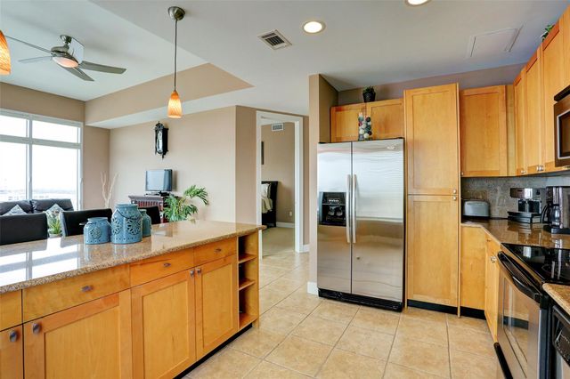 500 Seawall Boulevard 1101, Galveston, TX 77550