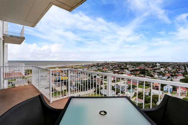 500 Seawall Boulevard 1101, Galveston, TX 77550