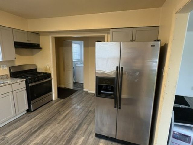 715 E 155th Court, Phoenix, IL 60426