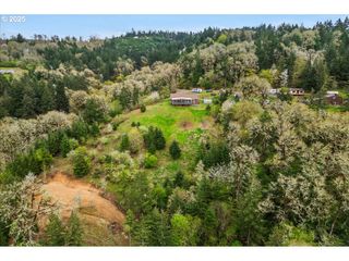 21600 Ne FOREST Dr, Yamhill, OR 97148