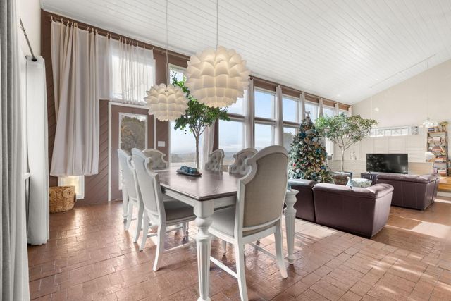 14418 Oakwood Place NE, Albuquerque, NM 87123