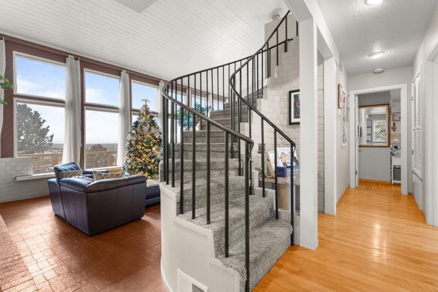 14418 Oakwood Place NE, Albuquerque, NM 87123