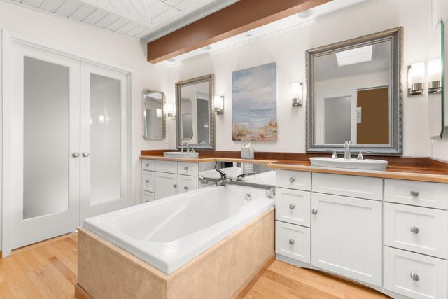 14418 Oakwood Place NE, Albuquerque, NM 87123