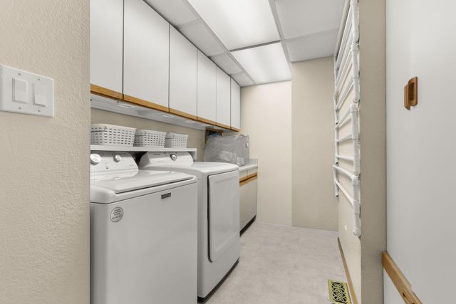 14418 Oakwood Place NE, Albuquerque, NM 87123