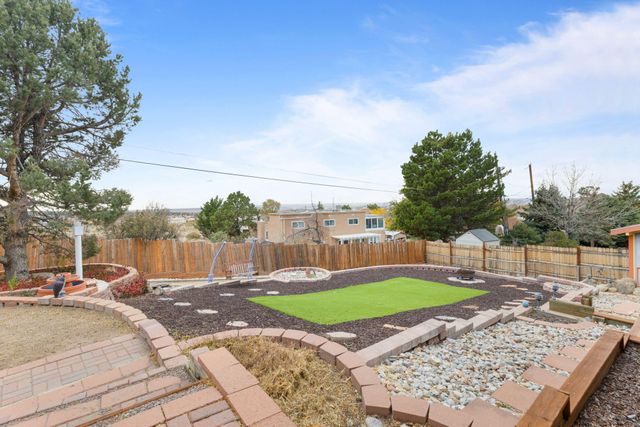 14418 Oakwood Place NE, Albuquerque, NM 87123