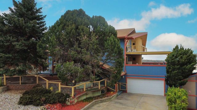 14418 Oakwood Place NE, Albuquerque, NM 87123