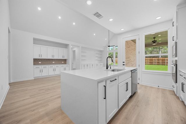 6000 Sean Paul LN, Georgetown, TX 78628