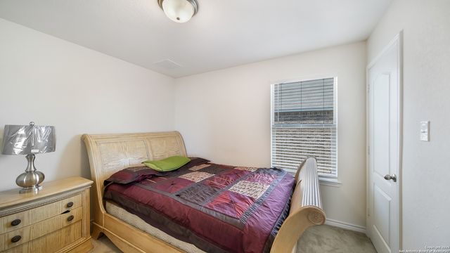 350 Colonial, Universal City, TX 78148