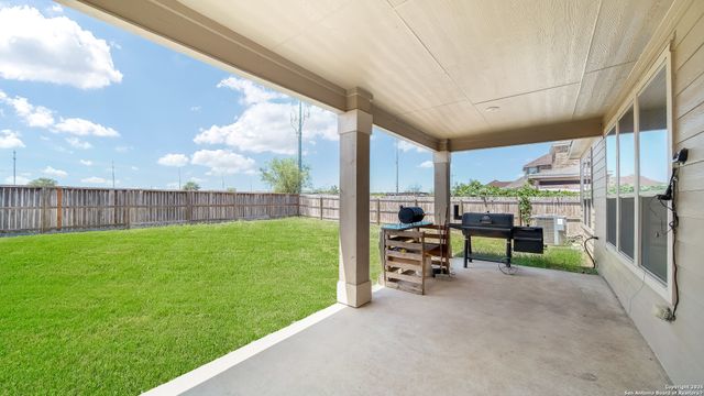 350 Colonial, Universal City, TX 78148