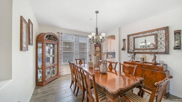 350 Colonial, Universal City, TX 78148