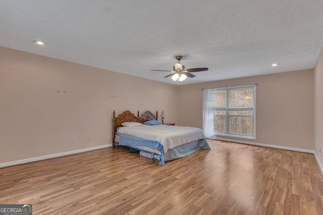 130 Brooklet Way, Brooks, GA 30205