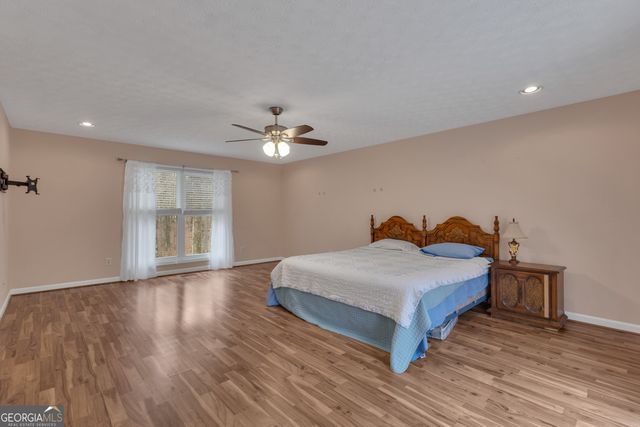 130 Brooklet Way, Brooks, GA 30205