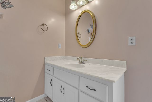 130 Brooklet Way, Brooks, GA 30205