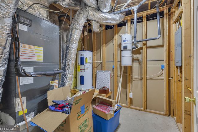 130 Brooklet Way, Brooks, GA 30205