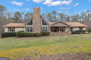 130 Brooklet Way, Brooks, GA 30205