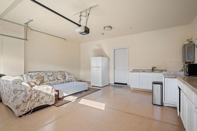 6837 Oakum Way, Stockton, CA 95219