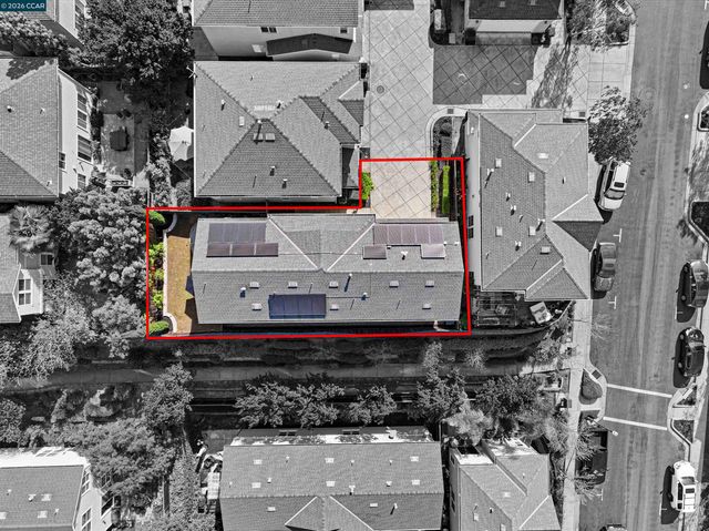 527 Falling Star Dr, Martinez, CA 94553