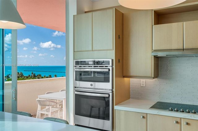 300 S Pointe Dr 1001, Miami Beach, FL 33139