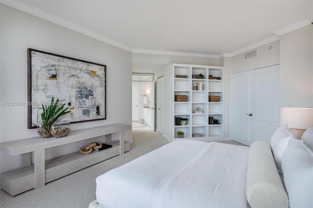300 S Pointe Dr 1001, Miami Beach, FL 33139
