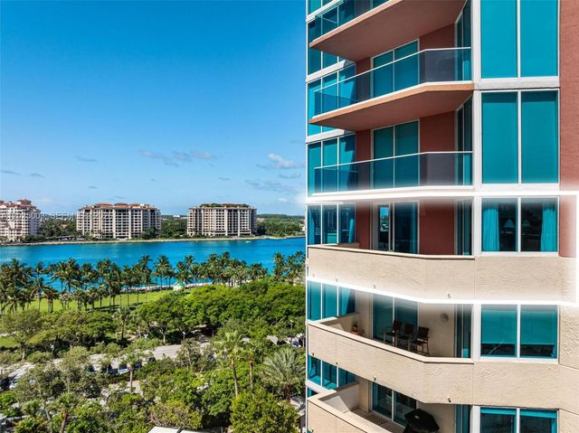 300 S Pointe Dr 1001, Miami Beach, FL 33139
