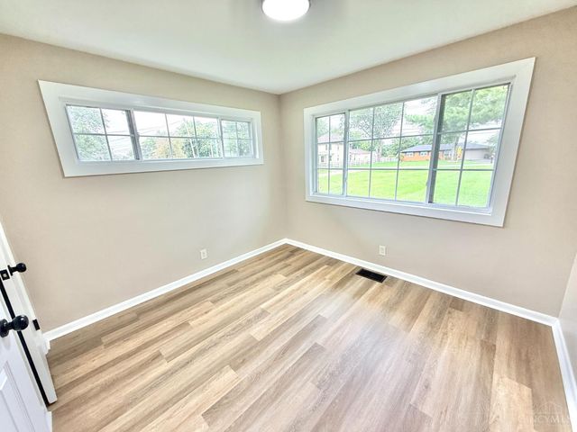 3337 Crestview Avenue, Clearcreek Twp., OH 45036