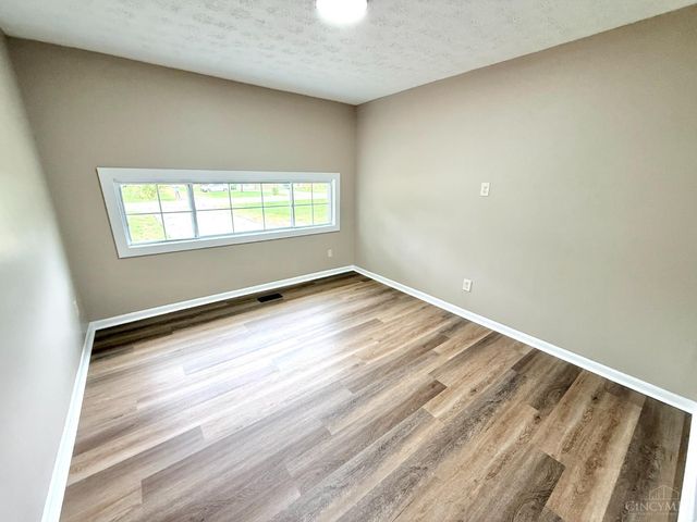 3337 Crestview Avenue, Clearcreek Twp., OH 45036