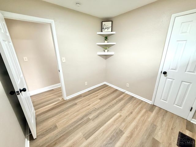3337 Crestview Avenue, Clearcreek Twp., OH 45036