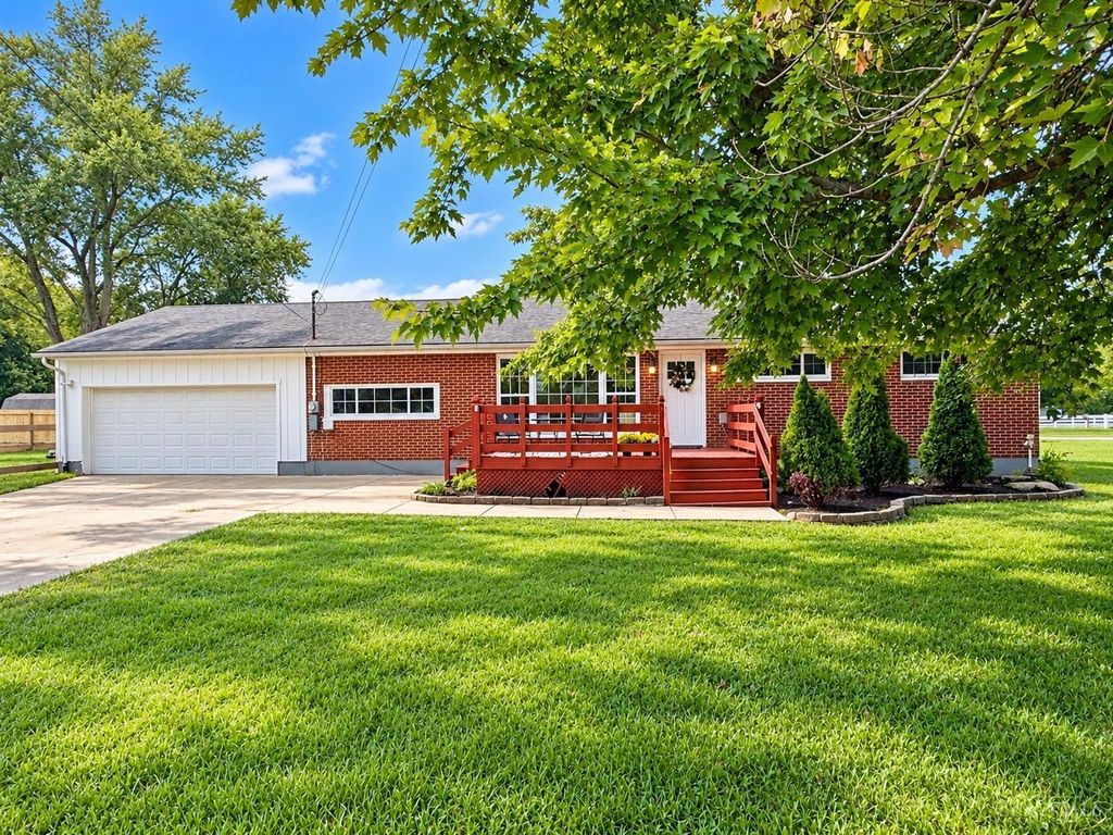 3337 Crestview Avenue, Clearcreek Twp., OH 45036