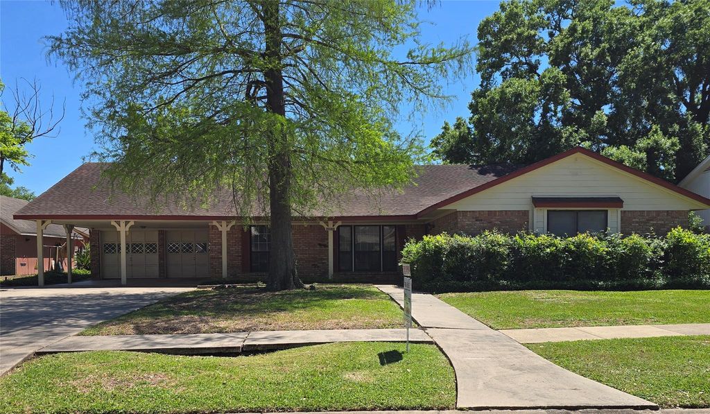 1311 Lafayette Avenue, Pasadena, TX 77502