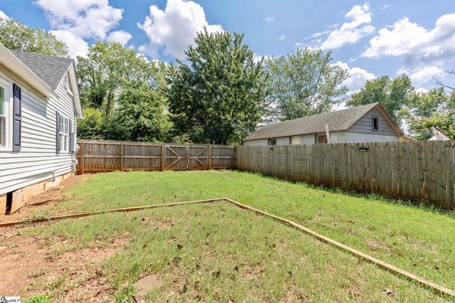 203 Hammett Street Extension, Greenville, SC 29609