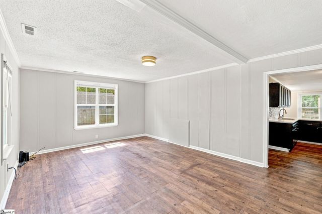 203 Hammett Street Extension, Greenville, SC 29609