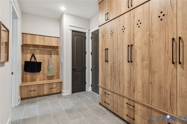 001 Winding Acres Ln, New Kent, VA 23124