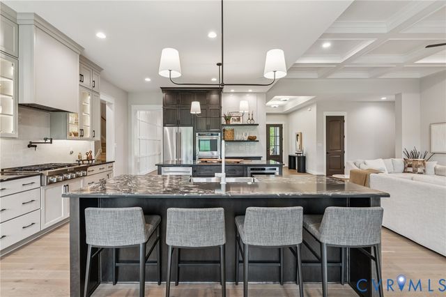 001 Winding Acres Ln, New Kent, VA 23124