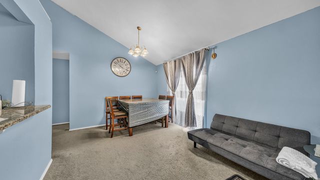 817 Cornfield Drive, Arlington, TX 76017