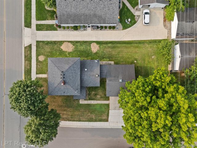 302 N 2nd Street, Brighton, MI 48116