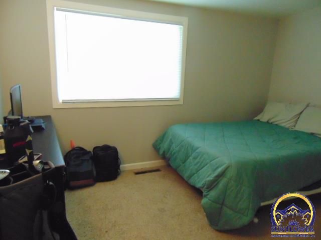3501 SW Oakley AVE, Topeka, KS 66614
