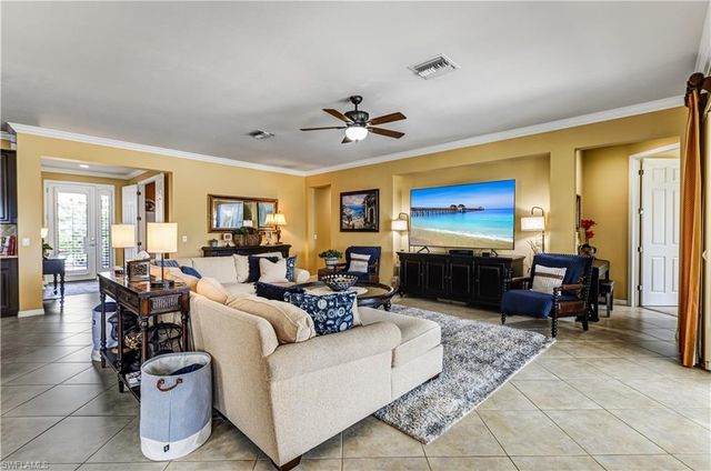 8650 Palermo CT, Naples, FL 34114