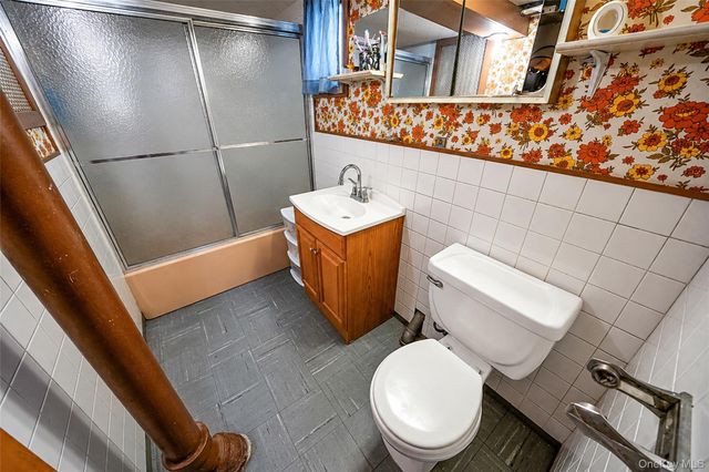 240-11 88th Avenue, Bellerose, NY 11426