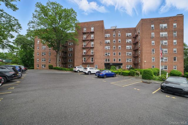 682 Tuckahoe Road 1A, Yonkers, NY 10710