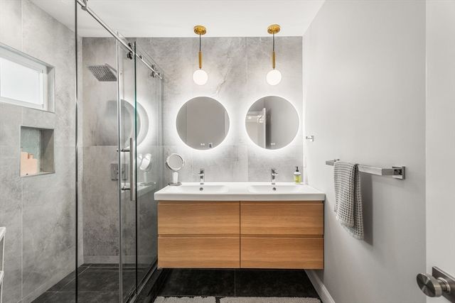 172 Orchard St. 172, Watertown, MA 02472