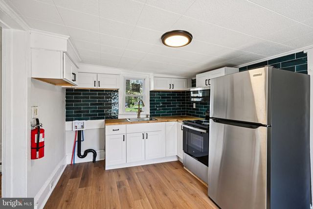 1311 SPRUCE ST, Paulsboro, NJ 08066