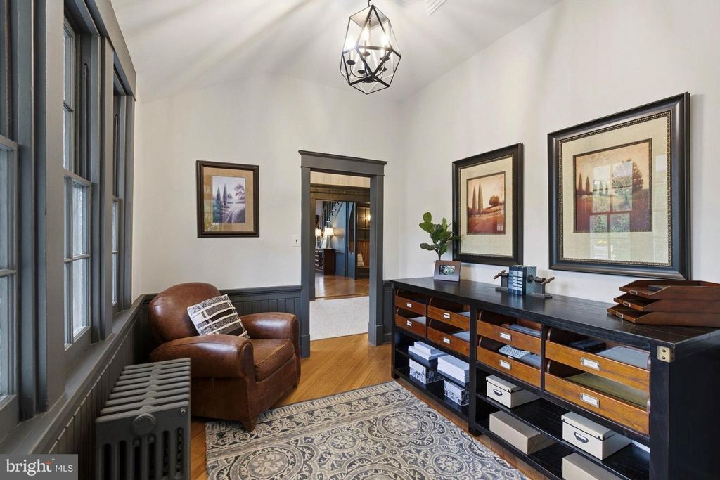 Image 38 of property listing at 200 ASHLAND RD, Cockeysville, MD 21030