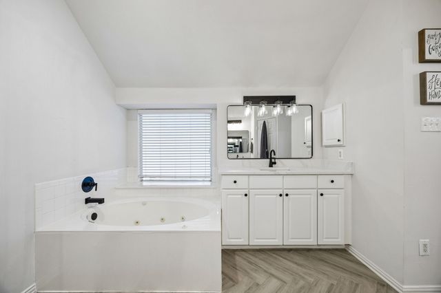 8801 Beartooth Drive, Frisco, TX 75036