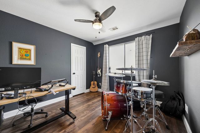 8801 Beartooth Drive, Frisco, TX 75036