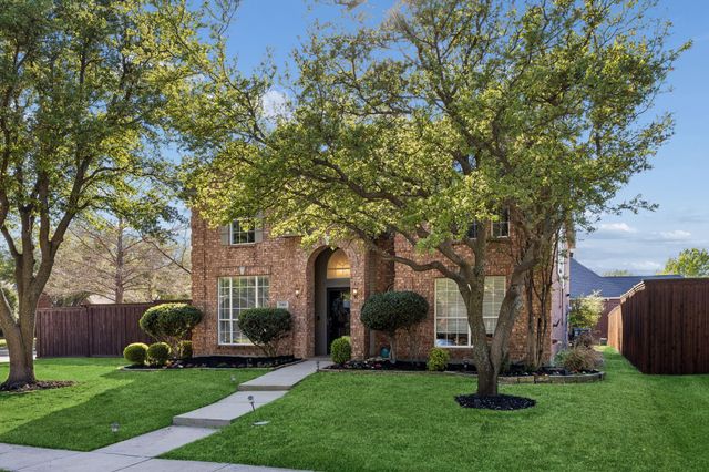 8801 Beartooth Drive, Frisco, TX 75036