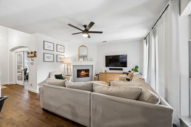 8801 Beartooth Drive, Frisco, TX 75036