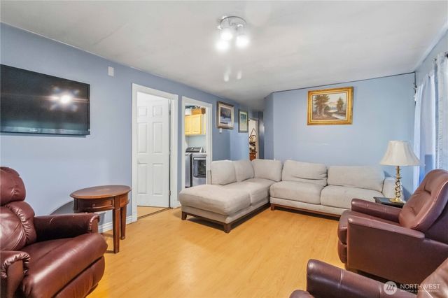 16204 SE 116th Street, Renton, WA 98059