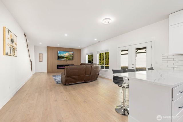 17505 38th Ave Ct E, Tacoma, WA 98446