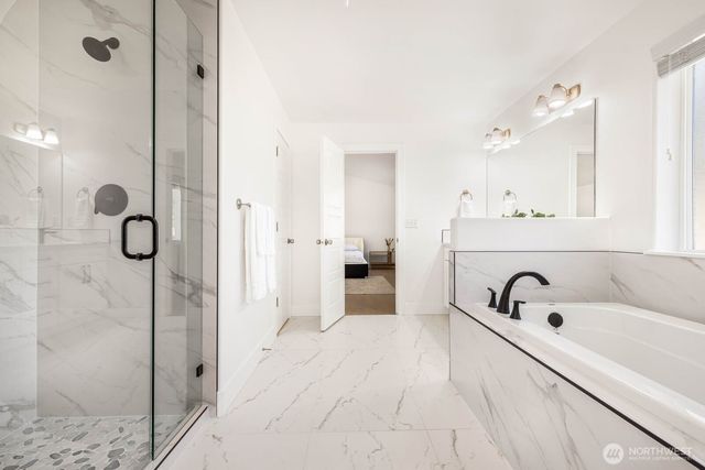 17505 38th Ave Ct E, Tacoma, WA 98446